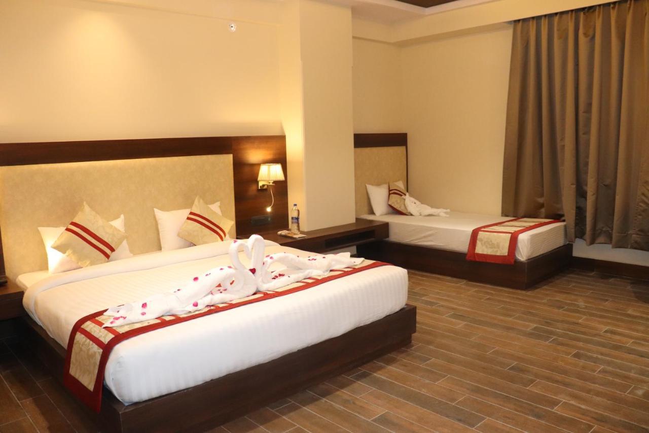 Hotel Grand Geeta Beāwar Екстериор снимка